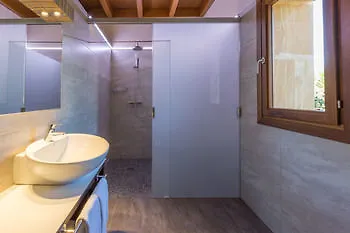 Villa Short De Conies 2 *