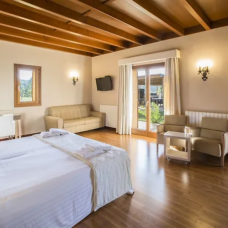 Villa Short De Conies 2 *