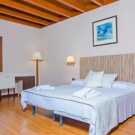 Short De Conies 2 Villa *